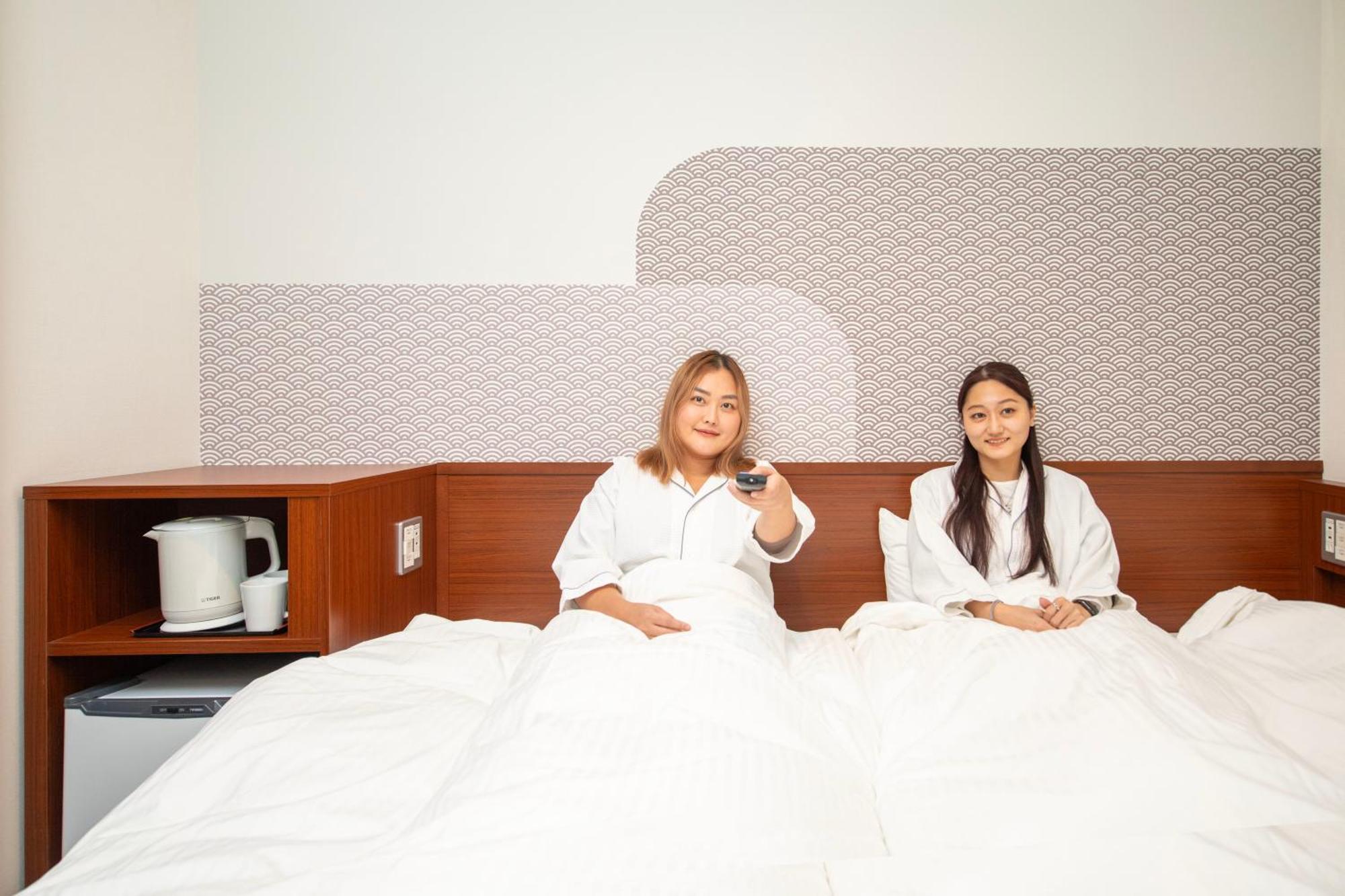 Hop Inn Kyoto Shijo Omiya Exteriör bild
